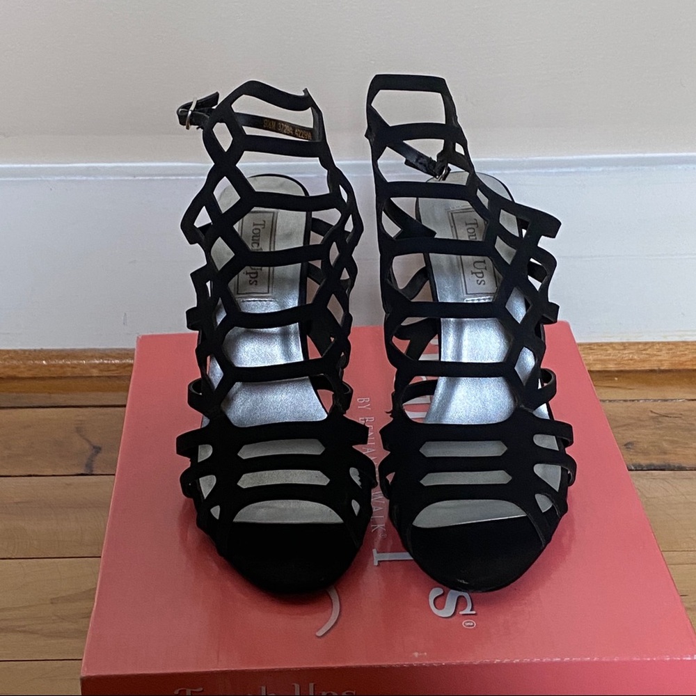 Formal heels